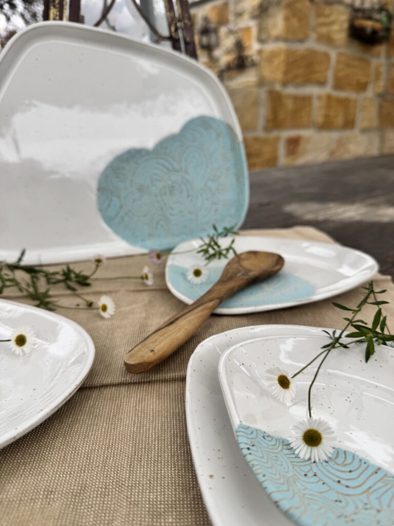 Woodfield Liebling November 2025, Sgraffito und Plattentechnik